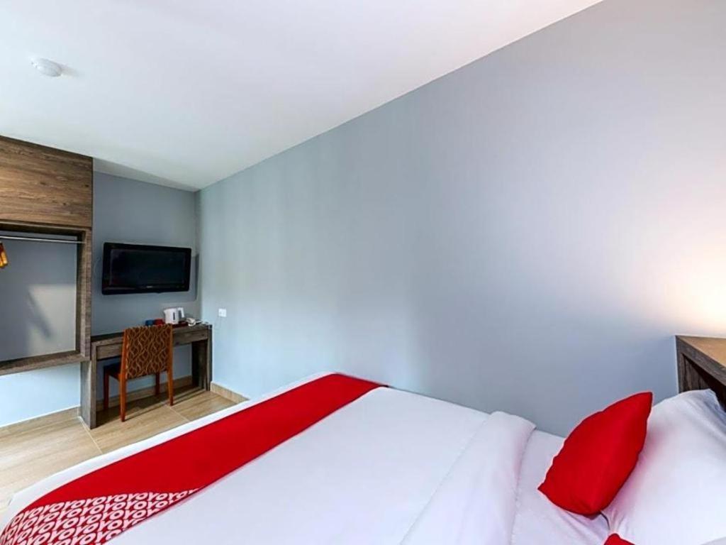 Sunlight Hotel Kulai Exterior photo