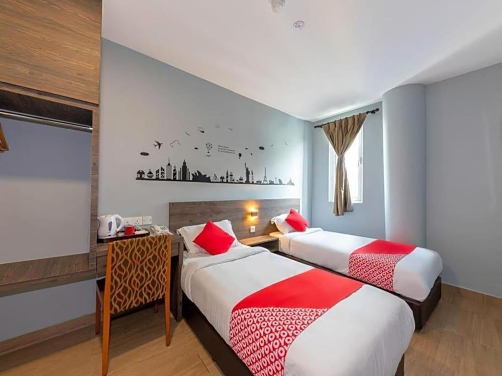 Sunlight Hotel Kulai Exterior photo